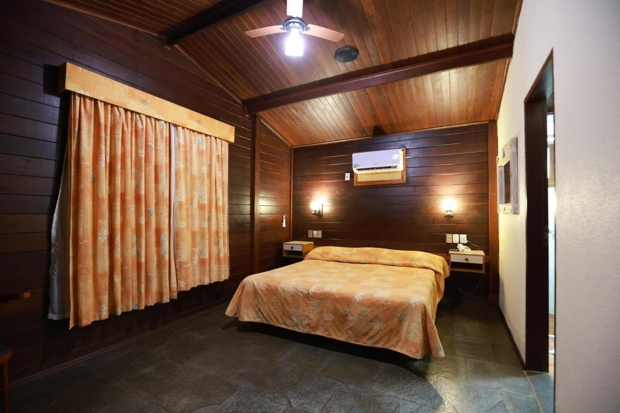 One-Bedroom Chalet,1632257608:JPEG